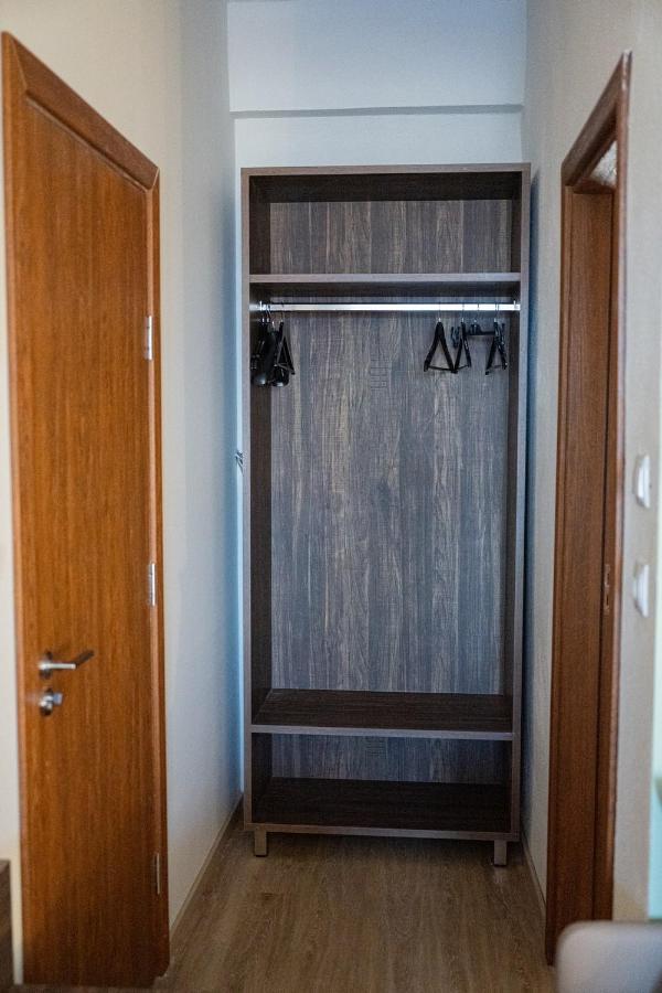 Este Luxury Apartments Kriopijí Kültér fotó
