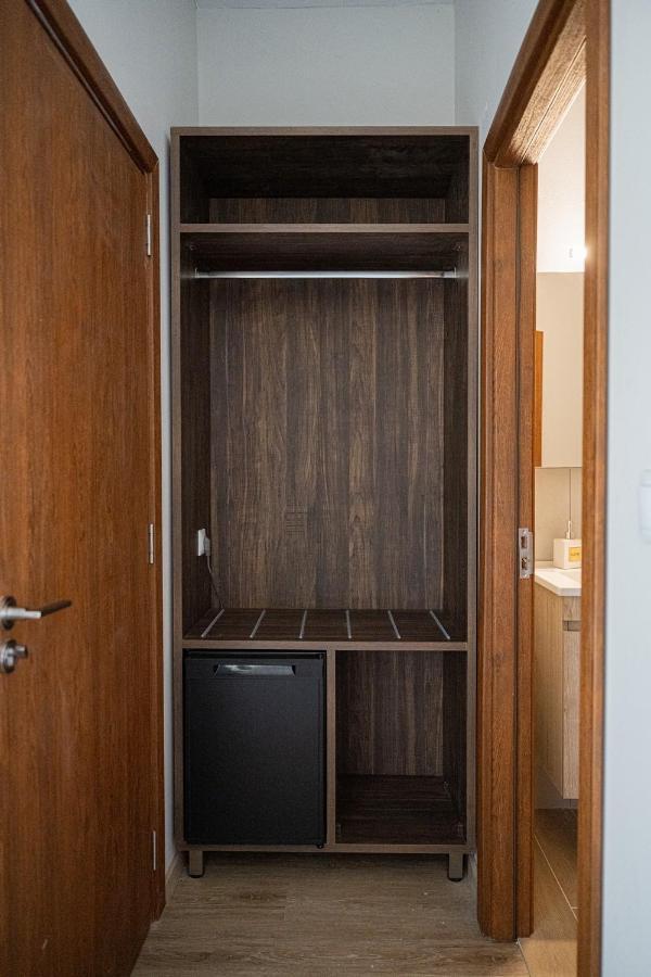 Este Luxury Apartments Kriopijí Kültér fotó