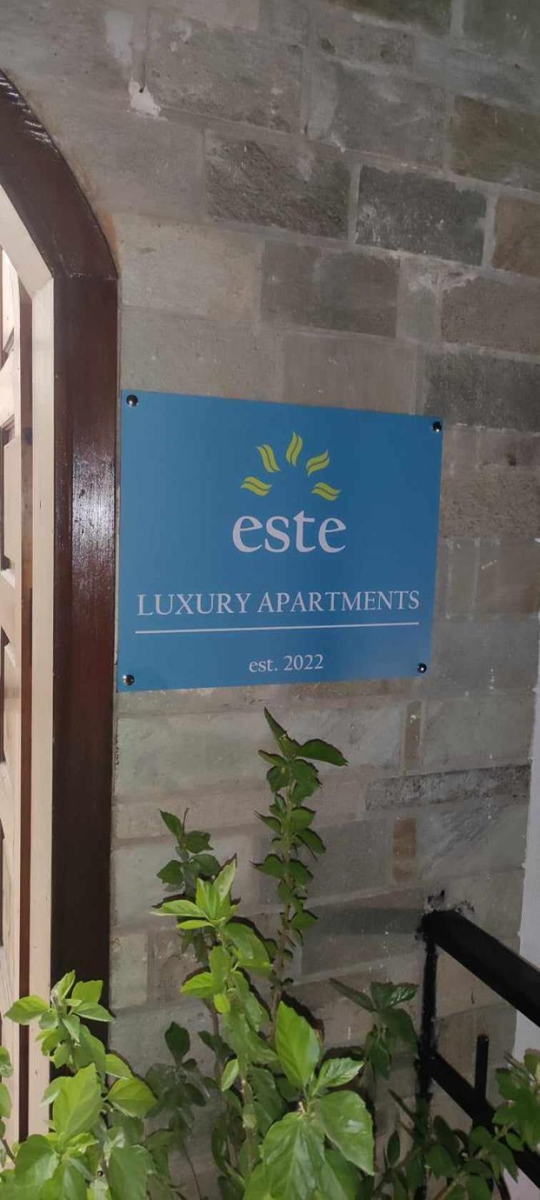 Este Luxury Apartments Kriopijí Kültér fotó